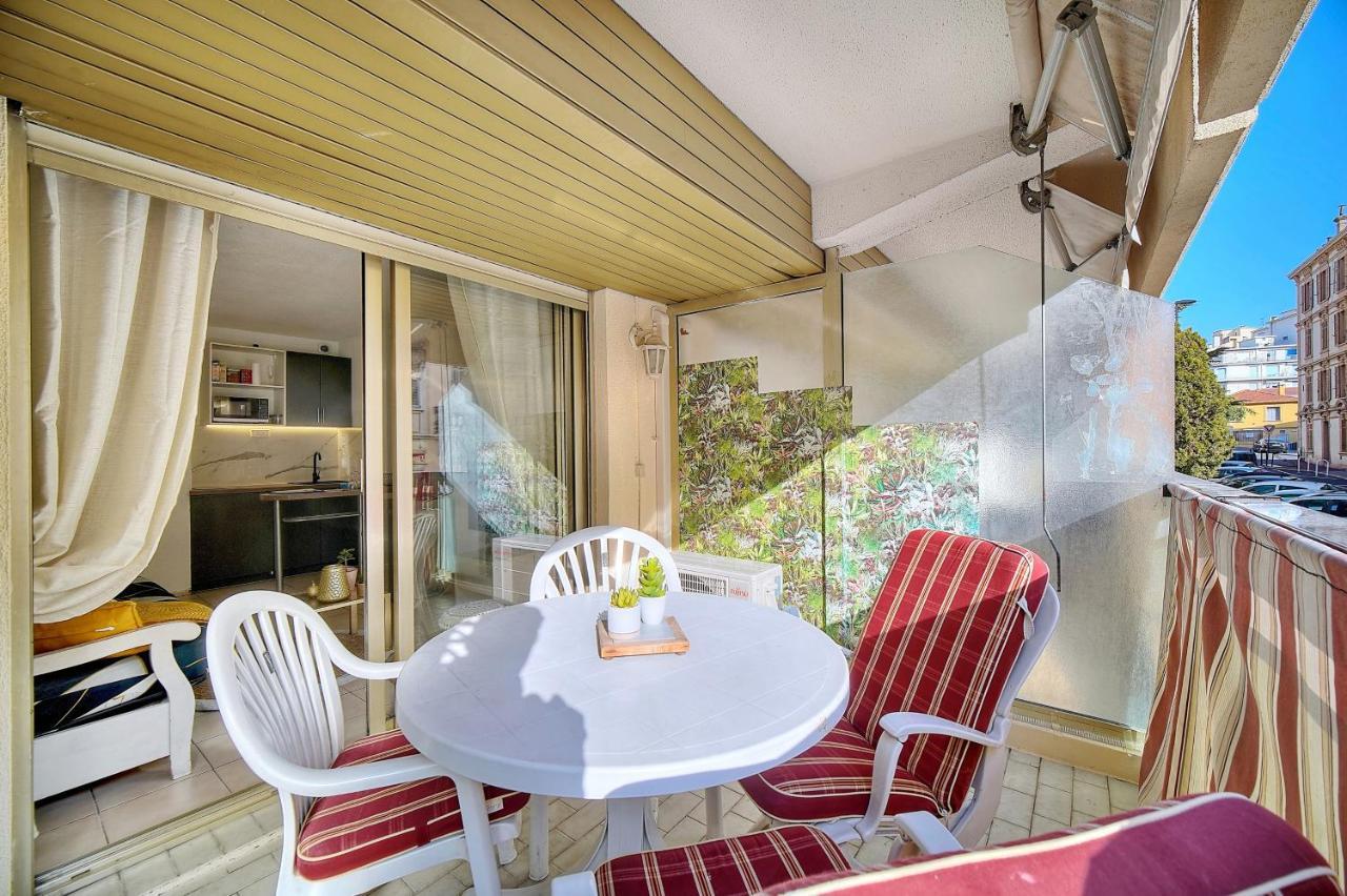 Le Kate-500M Plage-Terrasse Verriere Cote D'Azur 戛纳 外观 照片