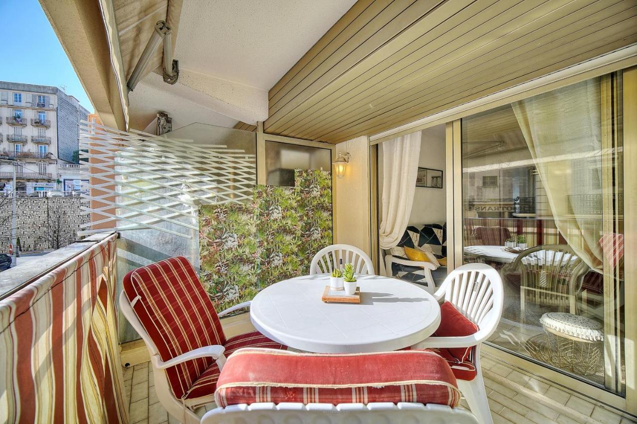 Le Kate-500M Plage-Terrasse Verriere Cote D'Azur 戛纳 外观 照片